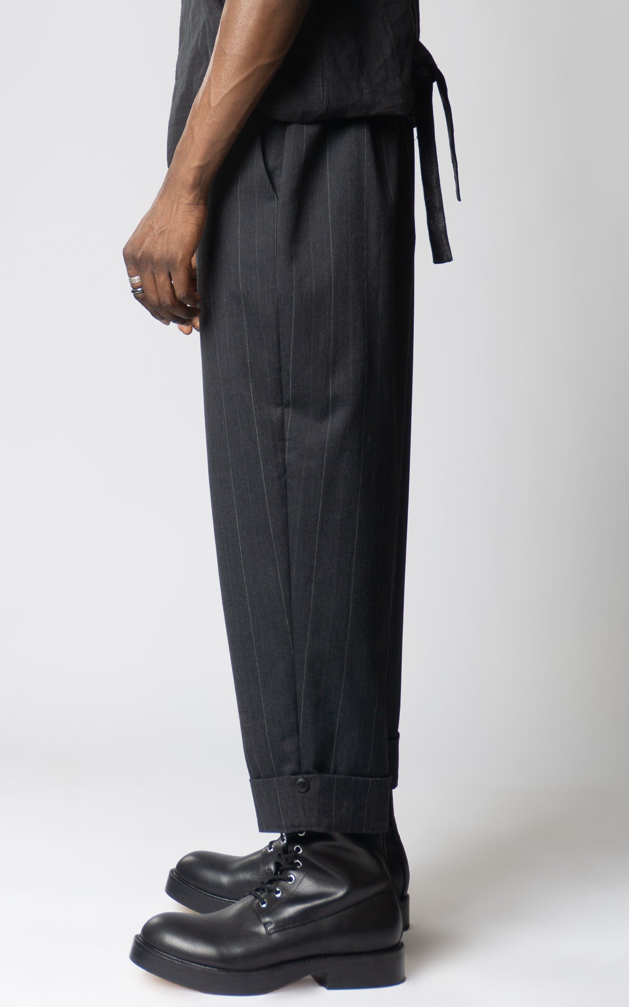 Dropcrotch Cuffed Trousers