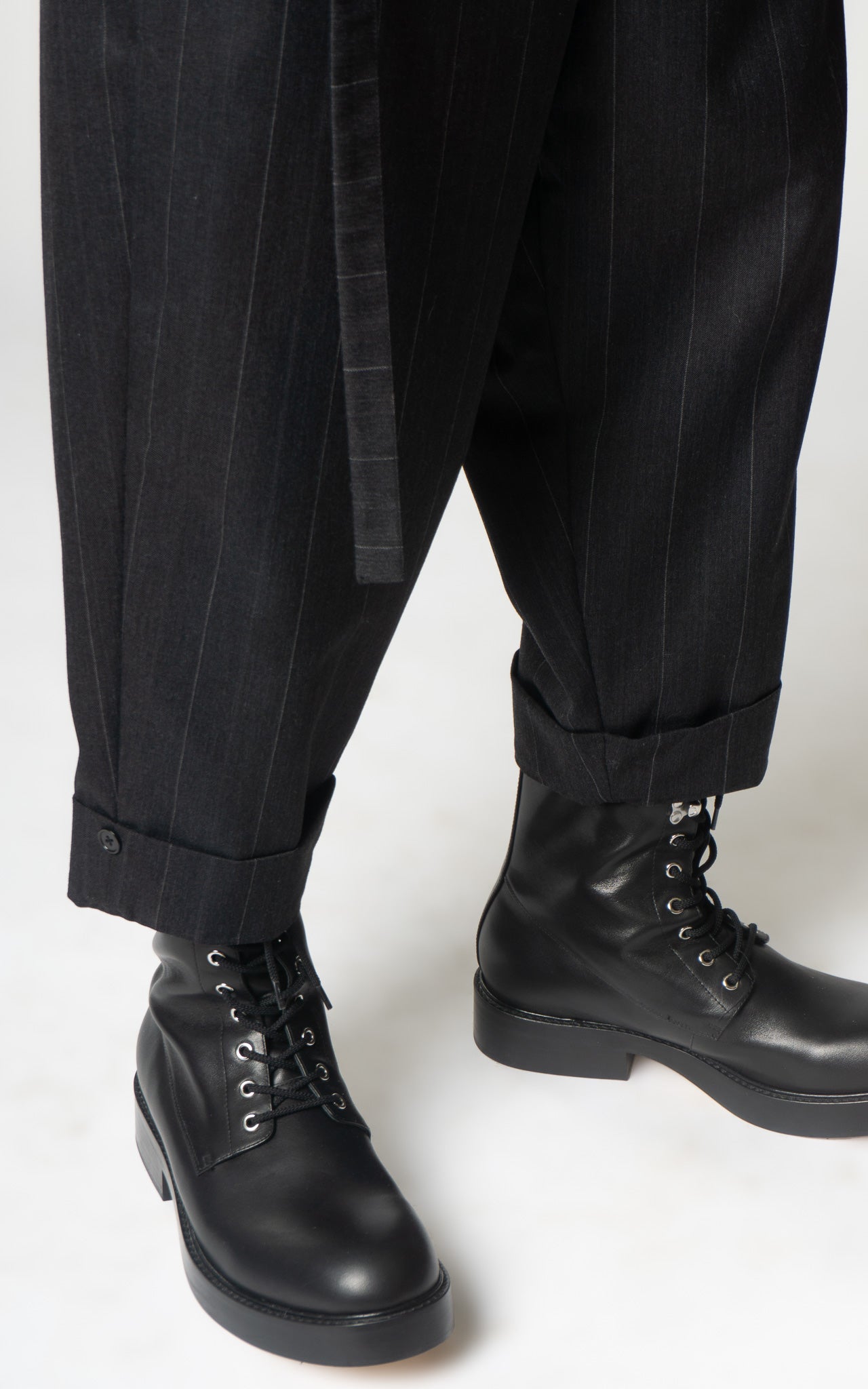 Dropcrotch Cuffed Trousers
